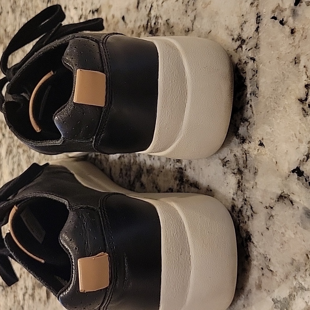 Rockport Women's Black and White Sneakers - Picture 3 of 8